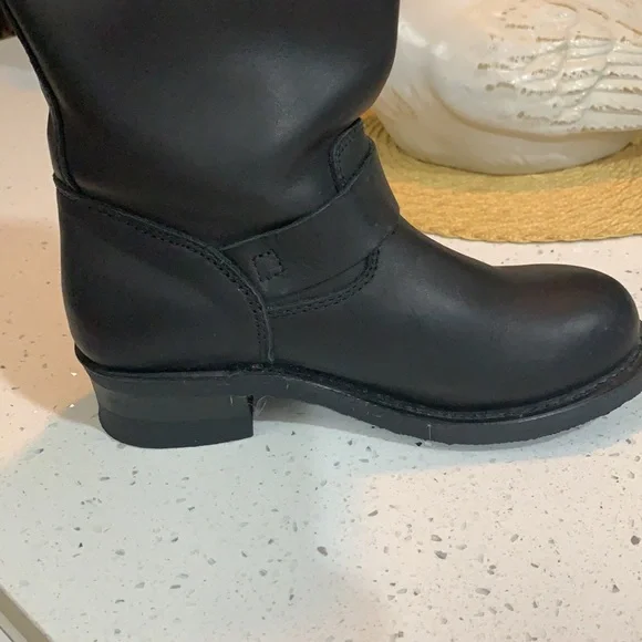 Moto Boots by XELEMENT (7 1/2 M) - Picture 6 of 12